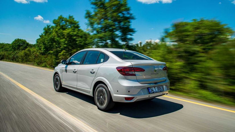 Renault Taliant é lançado como possível sucessor do Logan