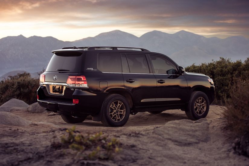 Toyota confirma novo Land Cruiser para junho