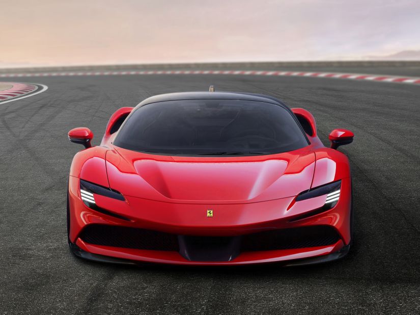Ferrari SF90 Stradale bate recorde de aceleração 