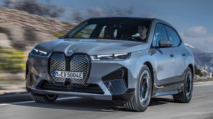 BMW i4 e iX têm lançamento antecipado na Europa