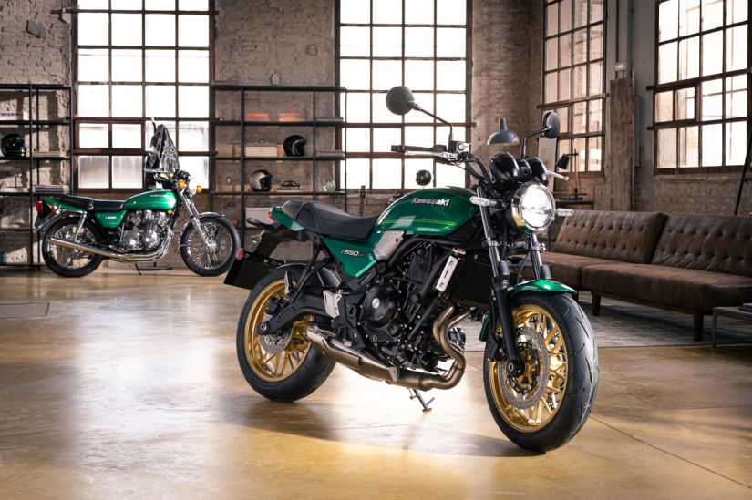 Kawasaki apresenta Z650 RS 2022 