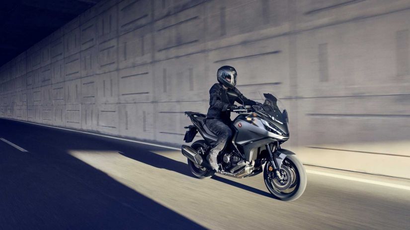 Honda apresenta a moto inédita NT 1100