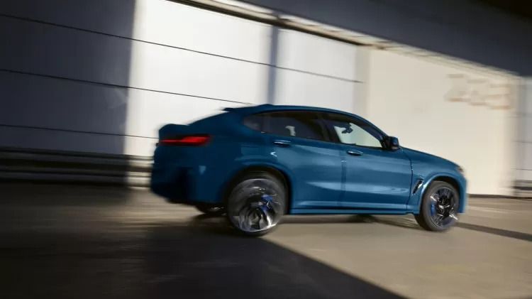 BMW lança X4 com pacote M Sport