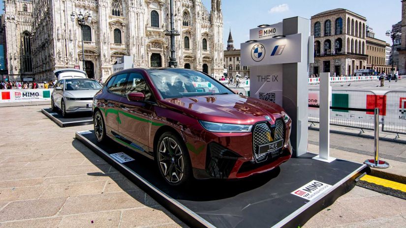 BMW confirma apresentação do novo iX pela Twitch