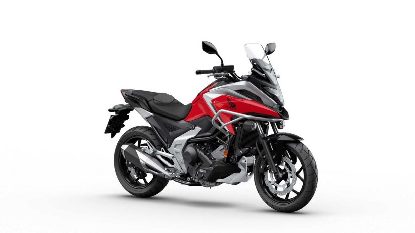 Honda lança nova NC 750X com câmbio automatizado