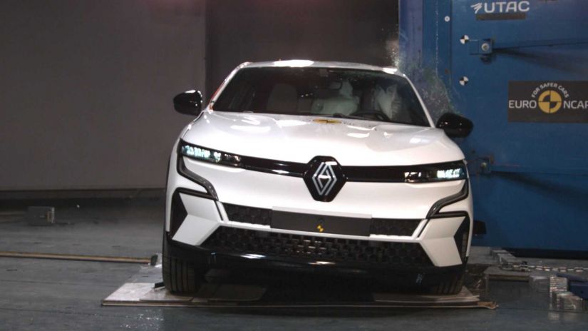 Megane E-Tech recebe nota máxima no EuroNCAP