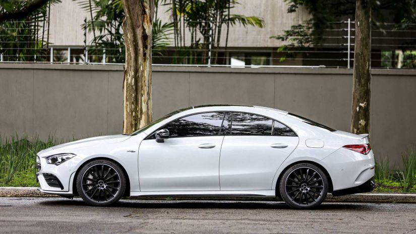 Mercedes-Benz mostra teaser de sucessor do CLA