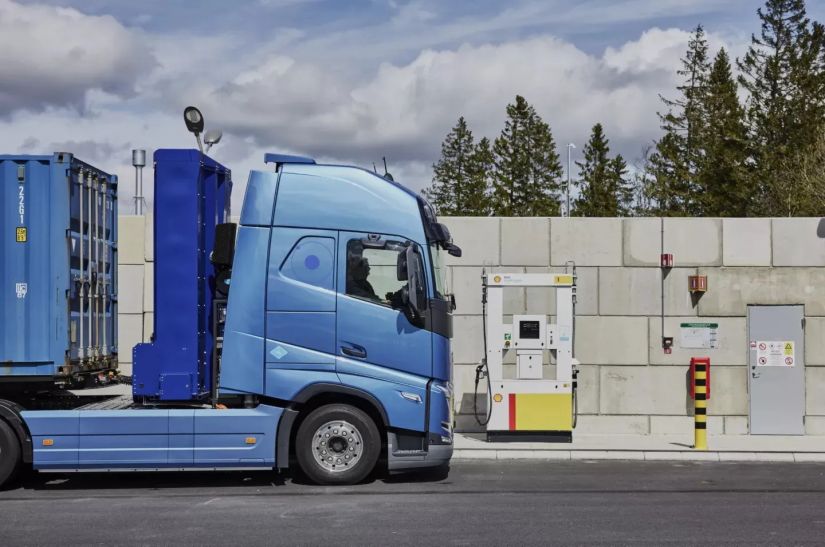 Volvo testa caminhão elétrico com células de combustível a hidrogênio