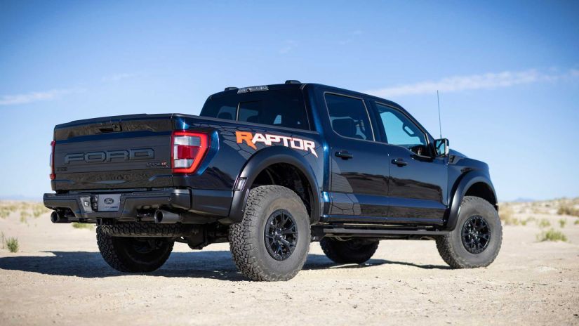 Ford F-150 Raptor R terá motor V8 de 710 cv