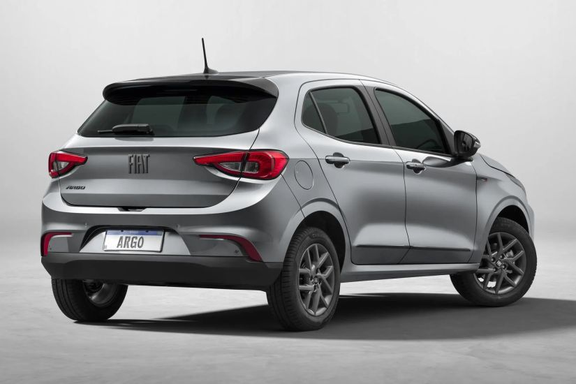 Fiat chama donos de Argo 2023 para recall