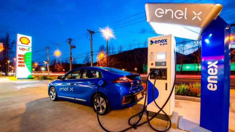 Carros elétricos e híbridos terão desconto maior no IPVA em São Paulo