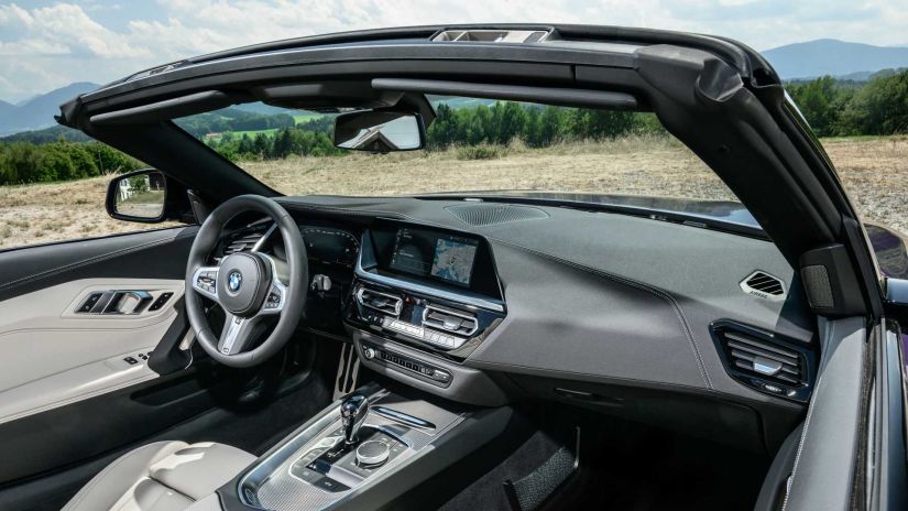 BMW apresenta linha 2023 do Z4 com mudanças visuais