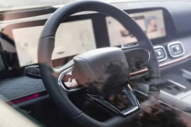 Primeiras imagens oficiais do novo Chery Tiggo 9 são reveladas