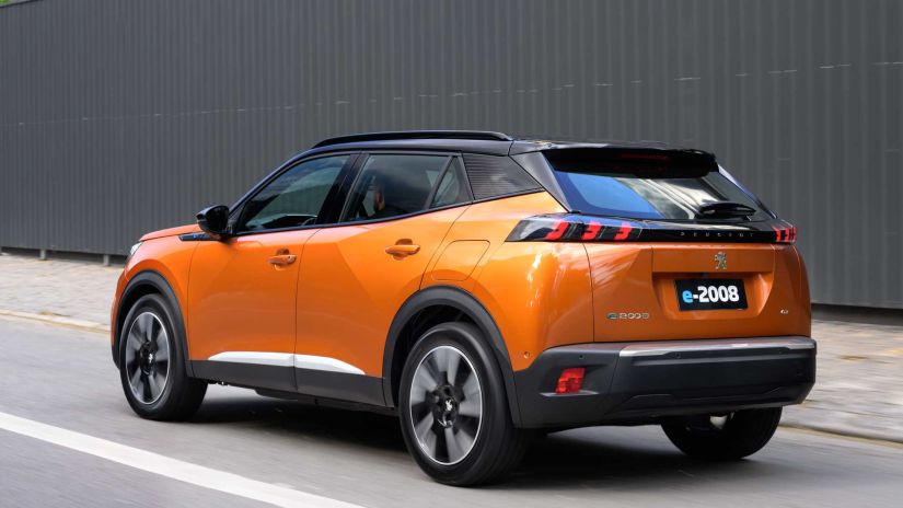 Peugeot e-2008 2023 é lançado no Brasil por R$ 259.990