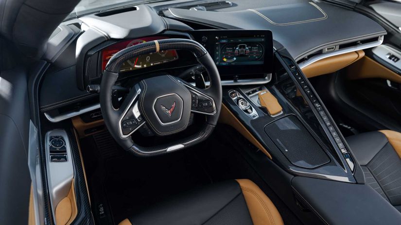 Corvette ganha modelo E-Ray híbrido que entrega 665 cv de potência