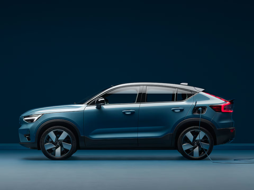 Água fria: Volvo afirma que carros completamente autônomos ainda estão distantes