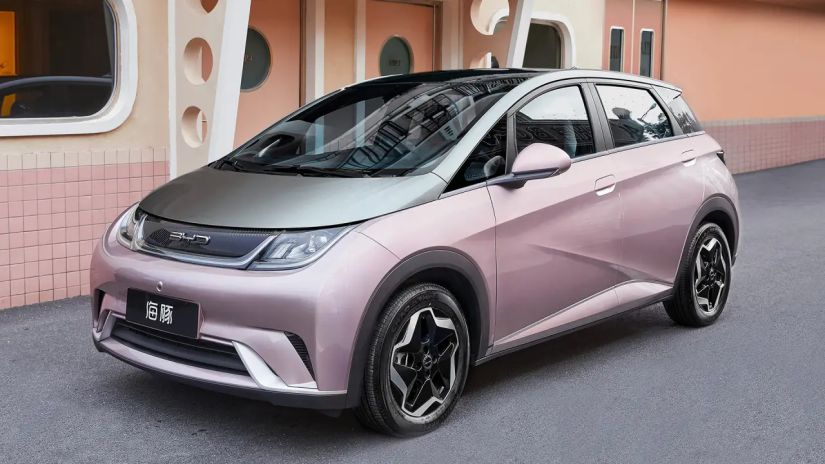 BYD confirma lançamento de três carros no Brasil