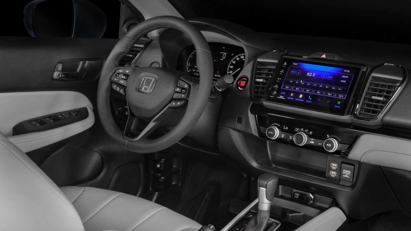 Honda City 2024 chefa com nova opção de cor e reajuste no preço