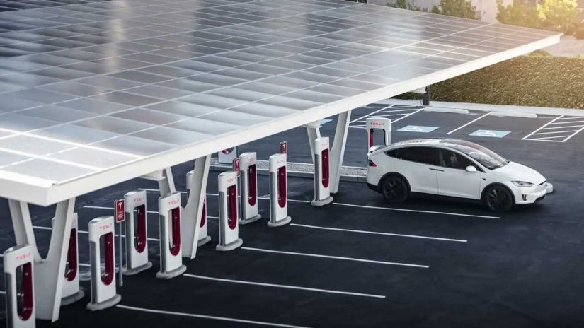 GM revela que vai adotar sistema de recarga da Tesla