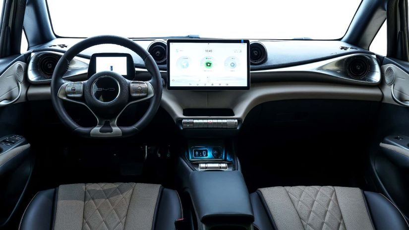 BYD Dolphin chega como opção de carro no serviço de assinatura