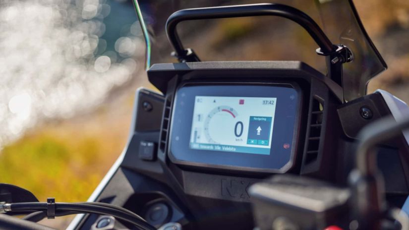 Honda anuncia renovação e mudança de nome da moto CB 500X