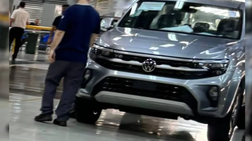 Nova Volkswagen Amarok 2024 aparece em flagra