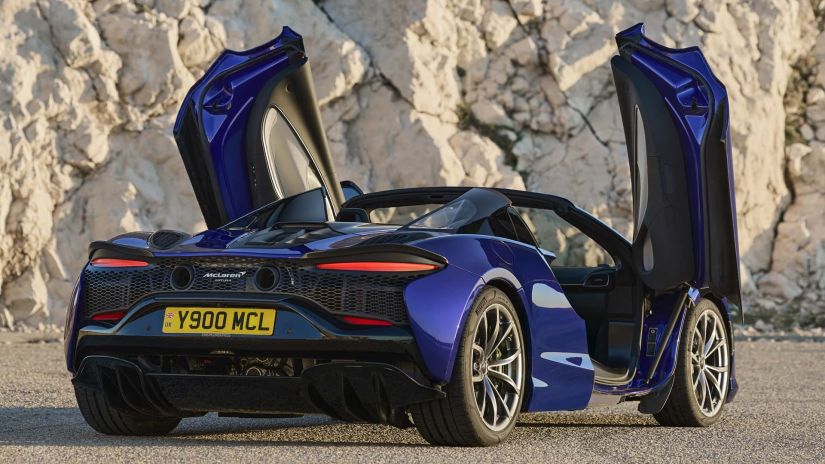 Mclaren apresenta novo Artura Spider 2025 com 700 cv de potência