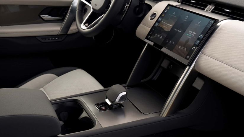 Land Rover lança novo Discovery Sport 2024 custando a partir de R$ 434.490