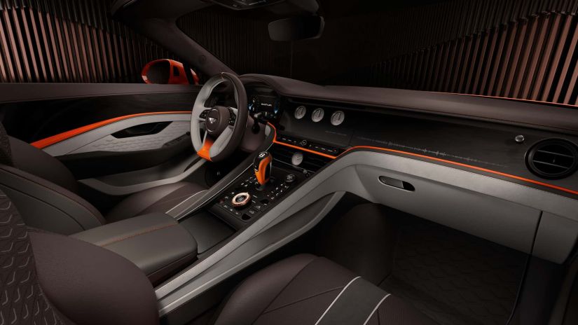 Bentley apresenta Batur Convertible com apenas 16 unidades produzidas