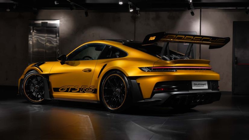 Porsche 911 GT3 RS chega em uma versão única no Brasil