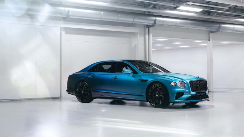 Bentley apresenta pintura de carro que muda de tonalidade