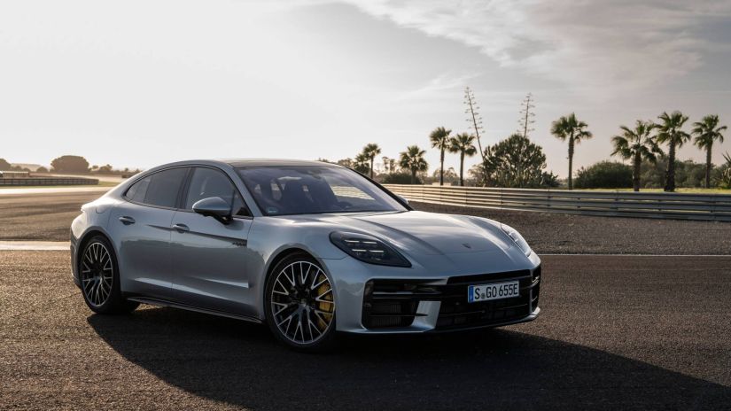 Porsche Panamera Turbo S E-Hybrid chega partindo de R$ 1.573.000 / Créditos: Divulgação Porsche 