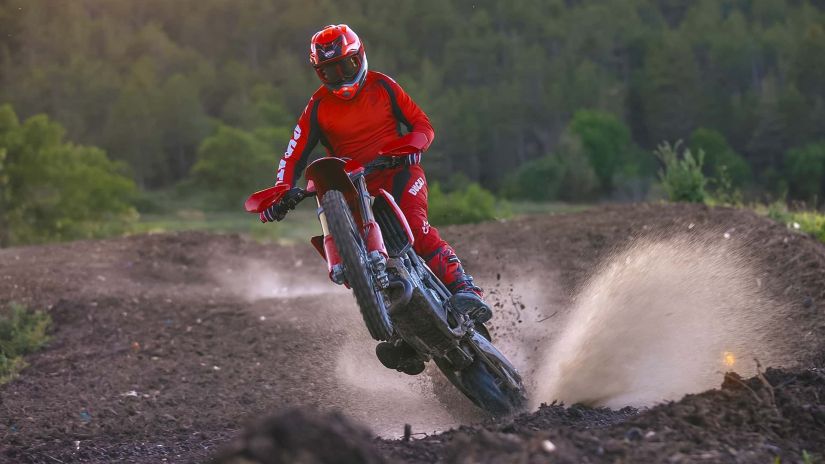 Desmo 450 EDS chega como primeira moto enduro da Ducati / Créditos: Divulgação Ducati