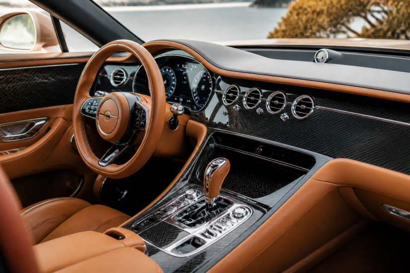 Os carros mais caros do mundo, veja modelos que impressionam no mercado global / Créditos: I.A.