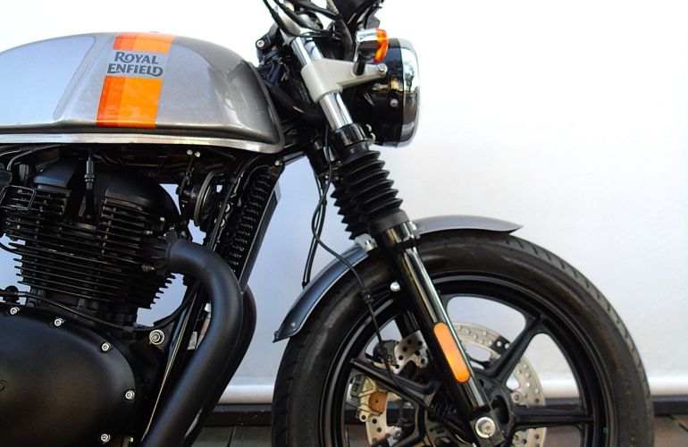 Royal Enfield Continental Gt - Foto #9