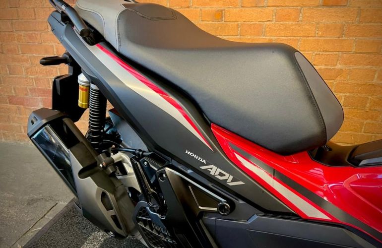 Honda ADV 150 - Foto #2