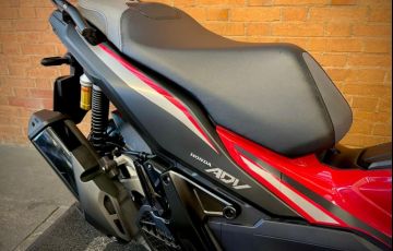 Honda ADV 150 - Foto #2