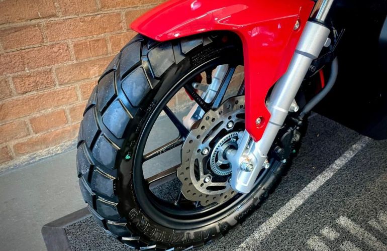 Honda ADV 150 - Foto #8