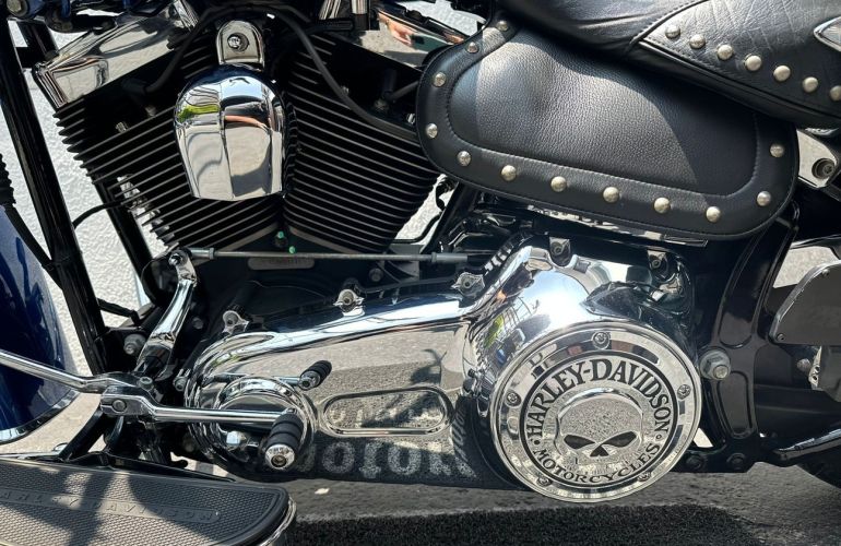 Harley-Davidson Heritage Softail Classic - Foto #5