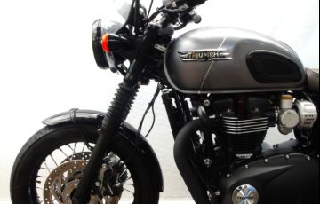 Triumph Bonneville T120 Black 1200 - Foto #10