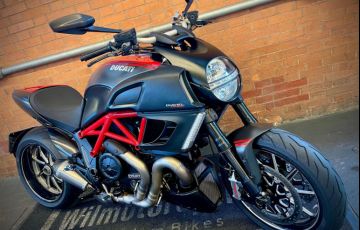Ducati Diavel Carbon - Foto #5