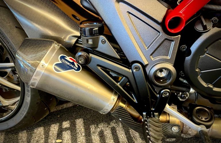 Ducati Diavel Carbon - Foto #8