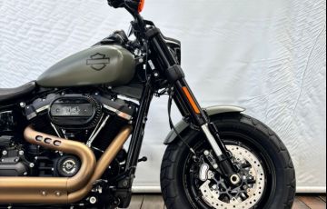 Harley-Davidson Softail Fat Bob 114 - Foto #9