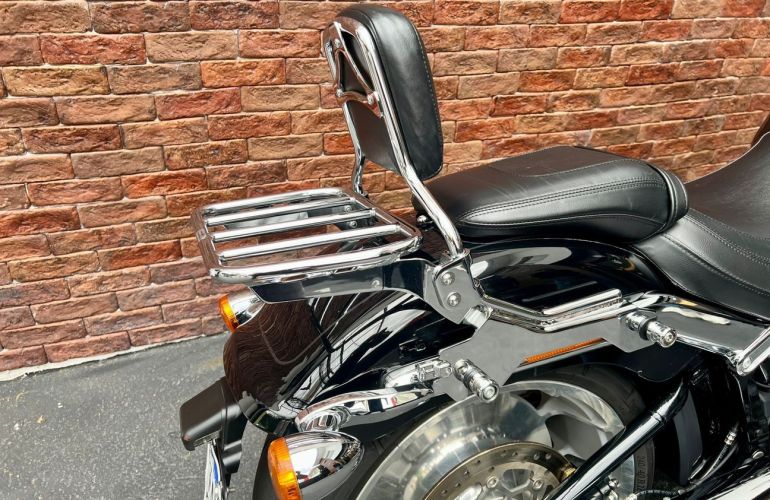 Harley-Davidson Softail Fat Boy 114 - Foto #5