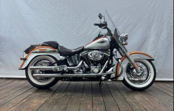 Harley-Davidson Softail Deluxe
