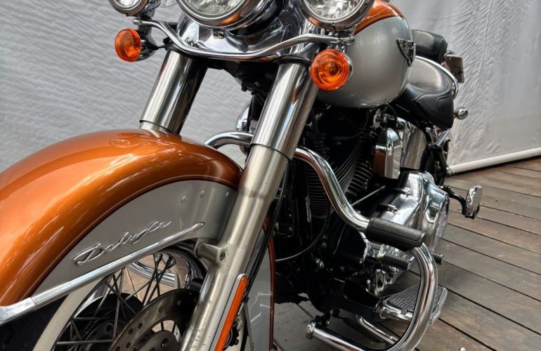 Harley-Davidson Softail Deluxe - Foto #3