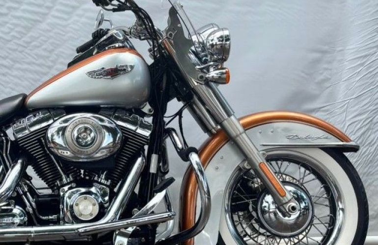 Harley-Davidson Softail Deluxe - Foto #10