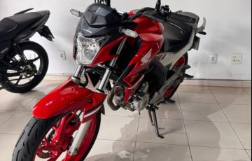 Honda Twister (ABS) - Foto #3