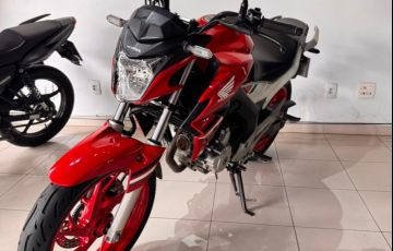 Honda Twister (ABS) - Foto #6
