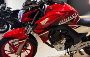 Honda Twister (ABS) - Foto #9